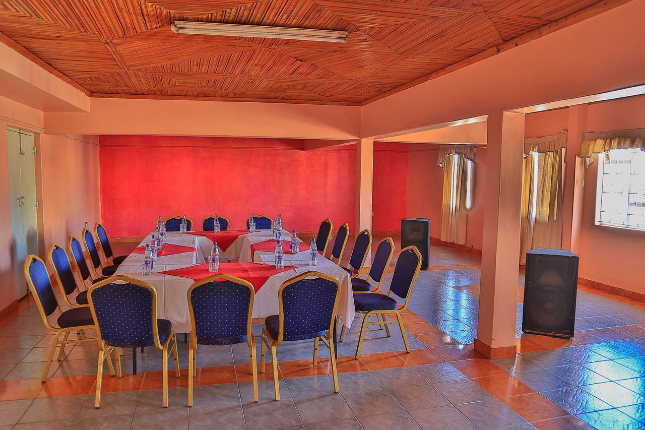 Hotel Green Court Nairobi Ngoại thất bức ảnh